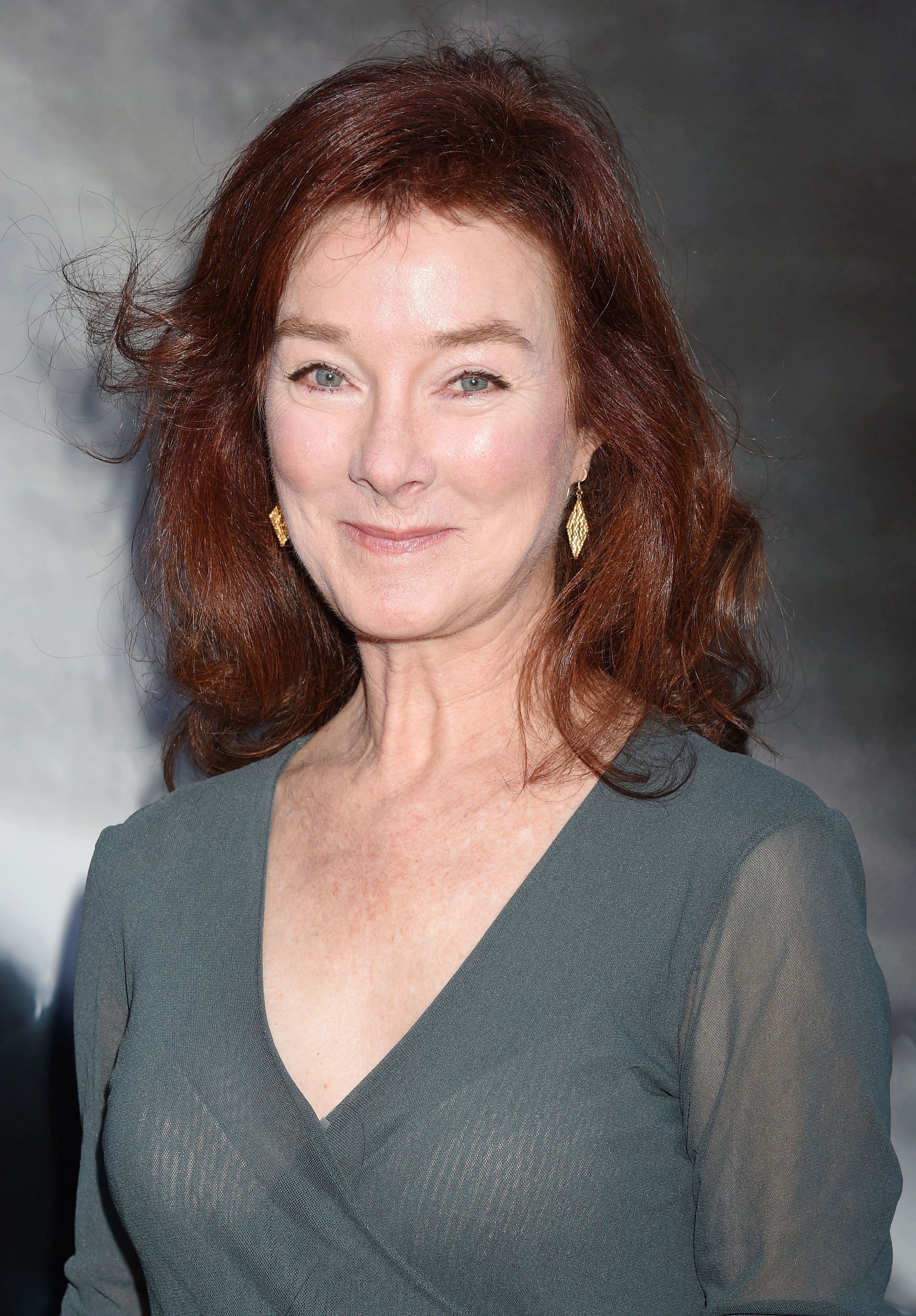 Valerie Mahaffey at the screening of Warner Bros. Pictures' 'Sully' (Image via Getty)